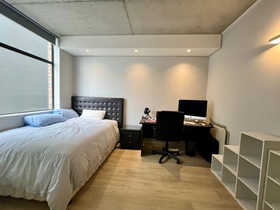 To Let 1 Bedroom Property for Rent in Woodstock Western Cape